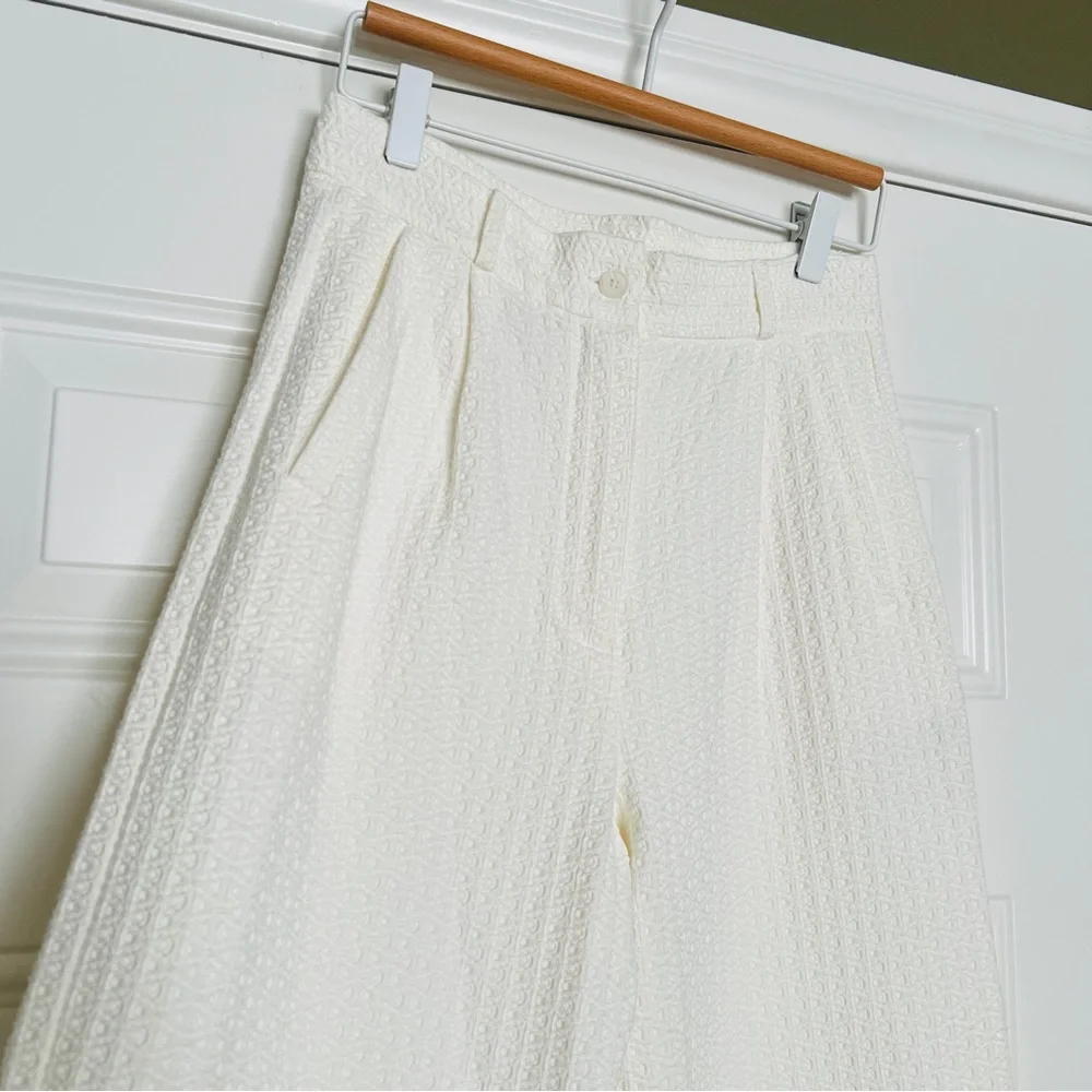 🆕 Rita Row Chaco Pants in white • size 36 •‎ NWOT